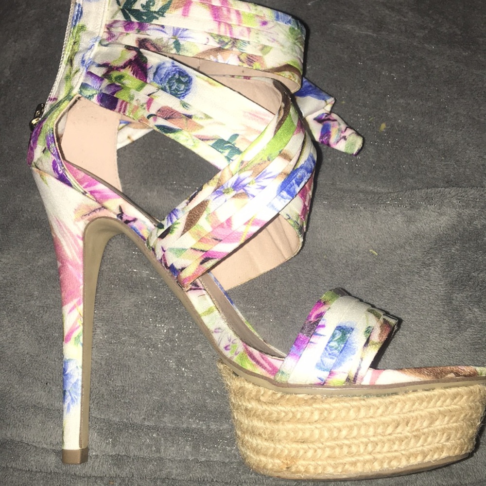 Zig i soho floral heels